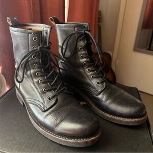 Frye Veronica Black Leather Combat Boots Sz 8 box is included.